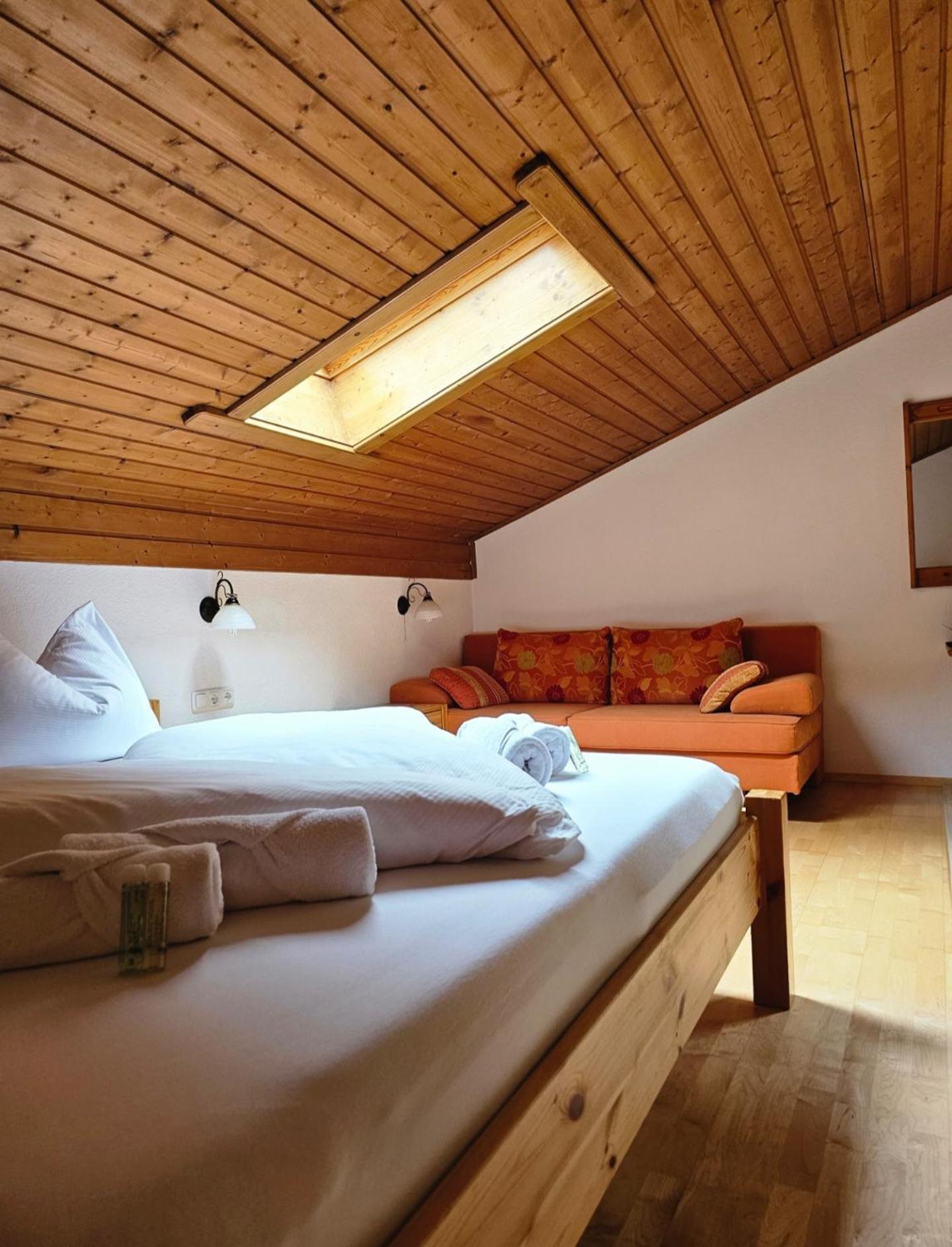 Bed and Breakfast Haus Marinus Jerzens Exterior foto